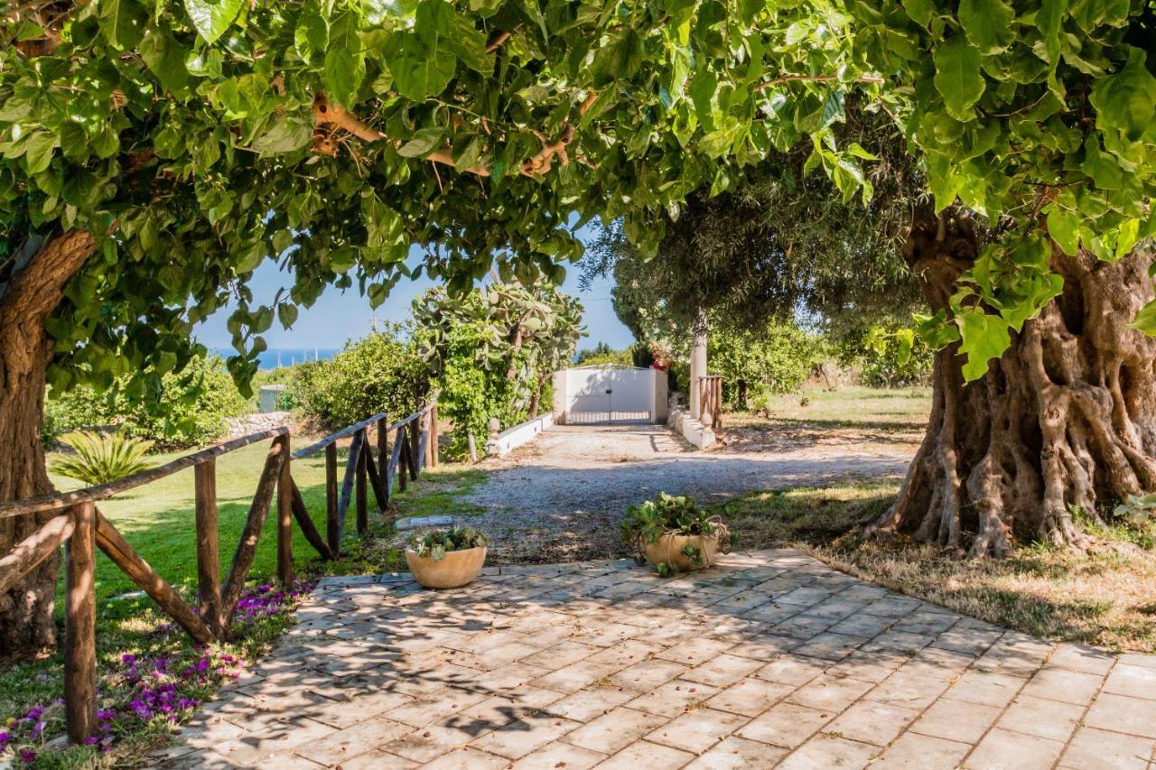 Authentic Sicilian Charm, Pool, Sea View, Wi-Fi & Parking Villa Avola Exterior photo